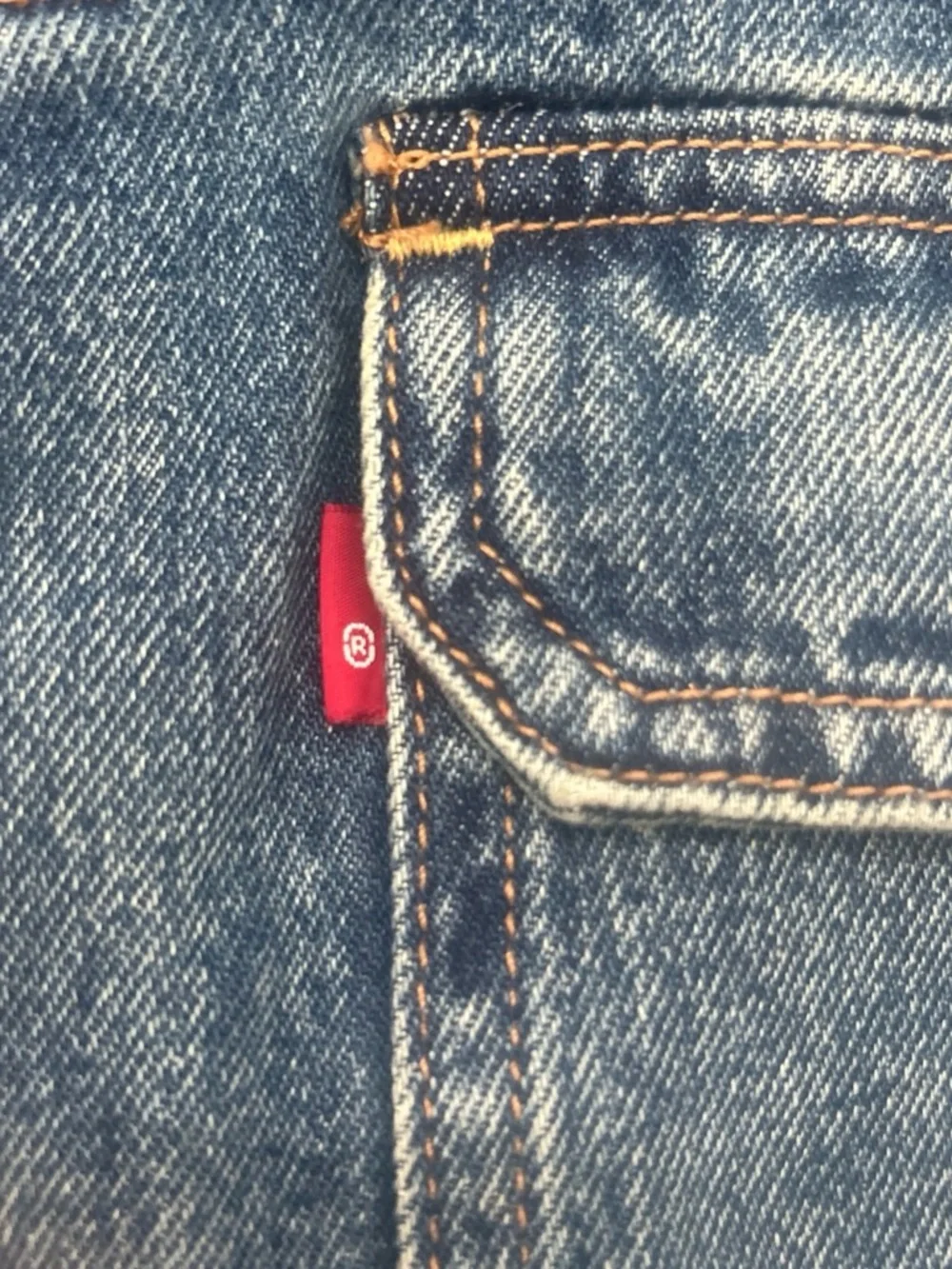 Levis size relaxed